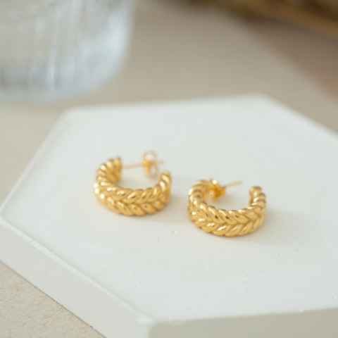 FIONA STUD EARRINGS